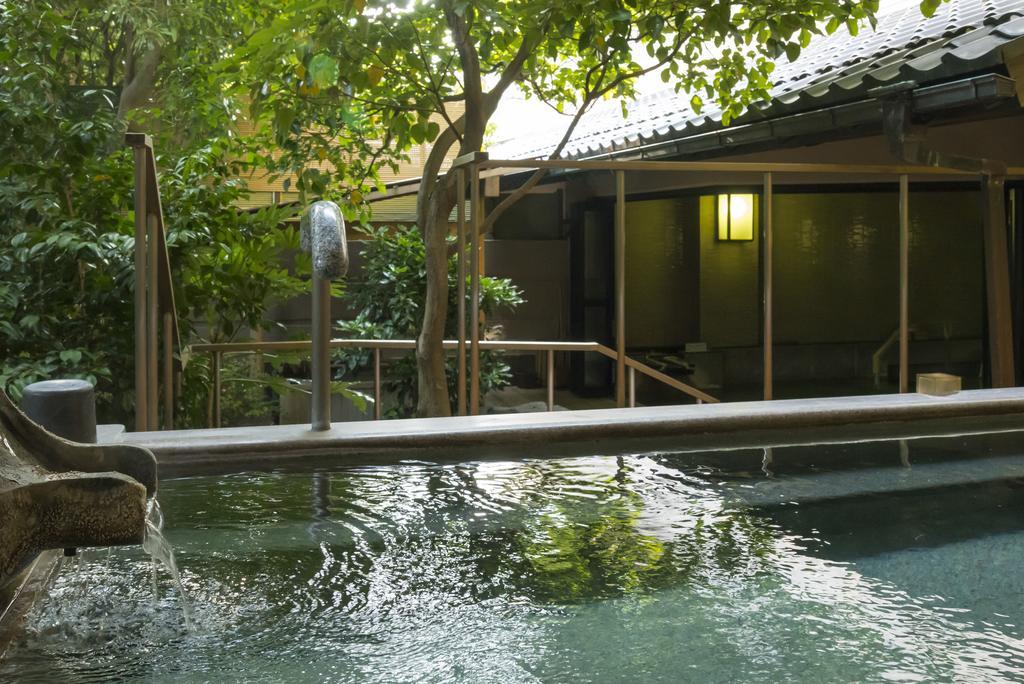 Tachibana Shikitei Hotel Kaga  Bagian luar foto
