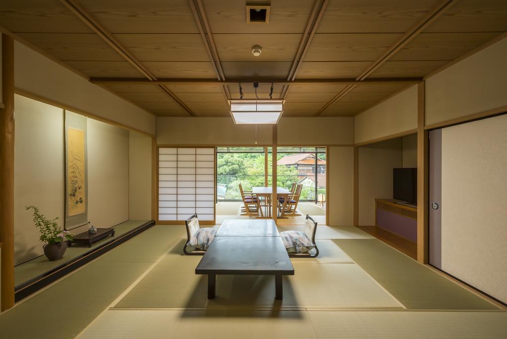Tachibana Shikitei Hotel Kaga  Ruang foto