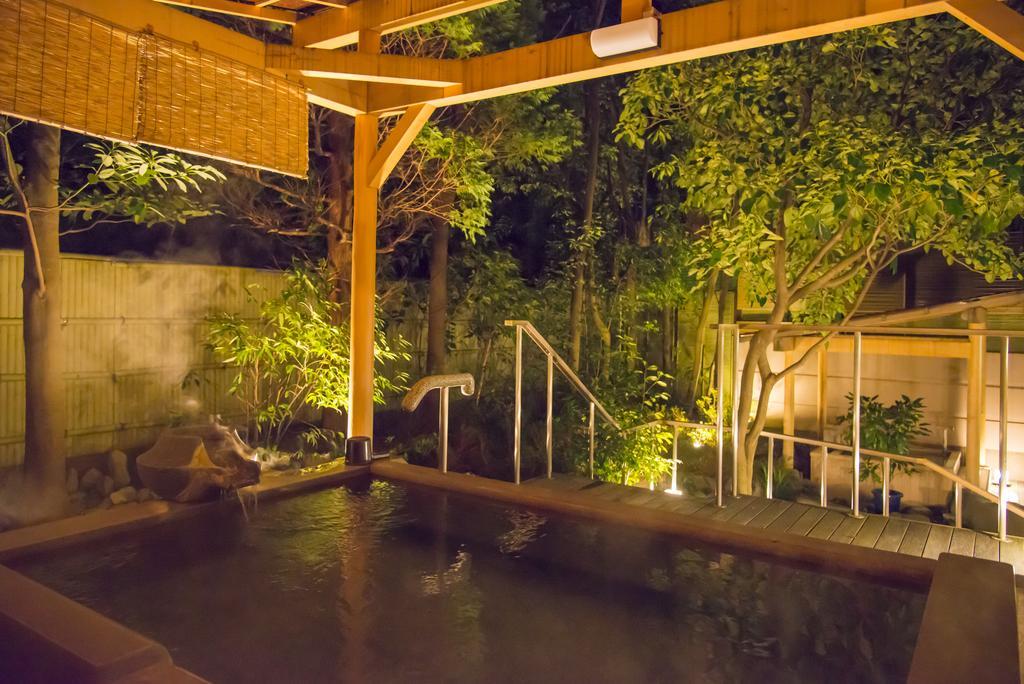 Tachibana Shikitei Hotel Kaga  Bagian luar foto